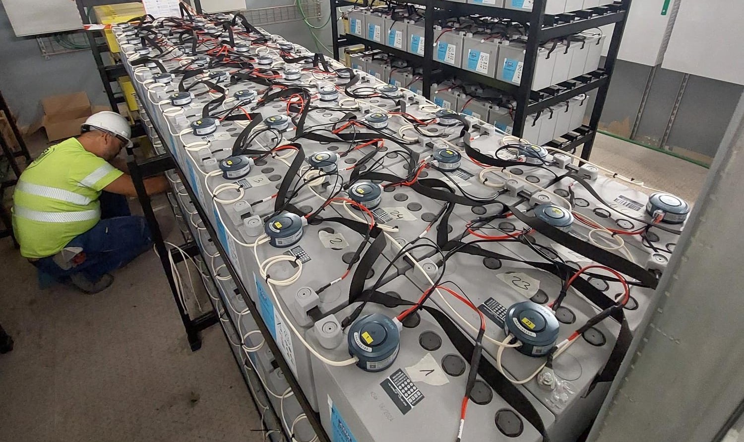 Projektreferenz für das Batterieüberwachungssystem des Nabiax-Rechenzentrums